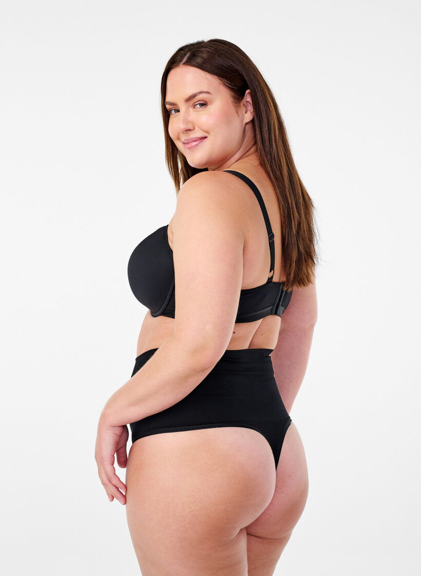 Sømløs g-streng med vanlig midje, Black, Model