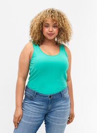 Ensfarget basistopp i bomull, Aqua Green, Model