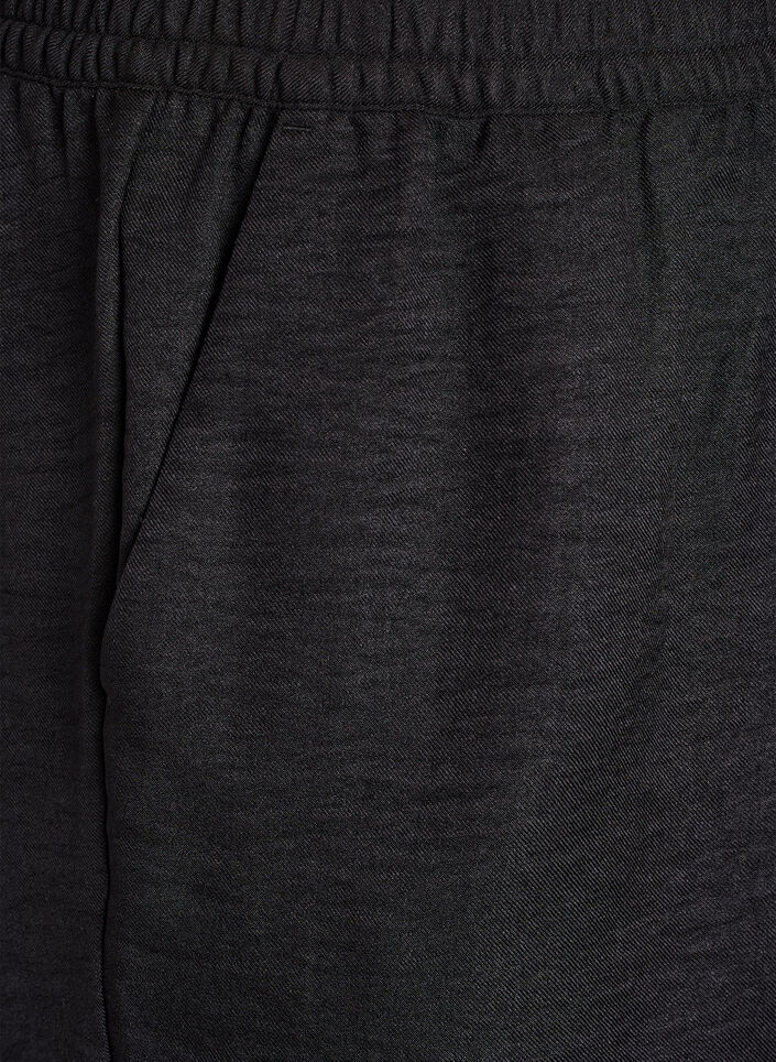 Shorts med lommer og h&oslash;y midje, Svart, Packshot image number 2