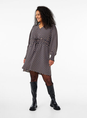 Zizzi Kjole med knytebelter i midjen, Blå, Model image number 1