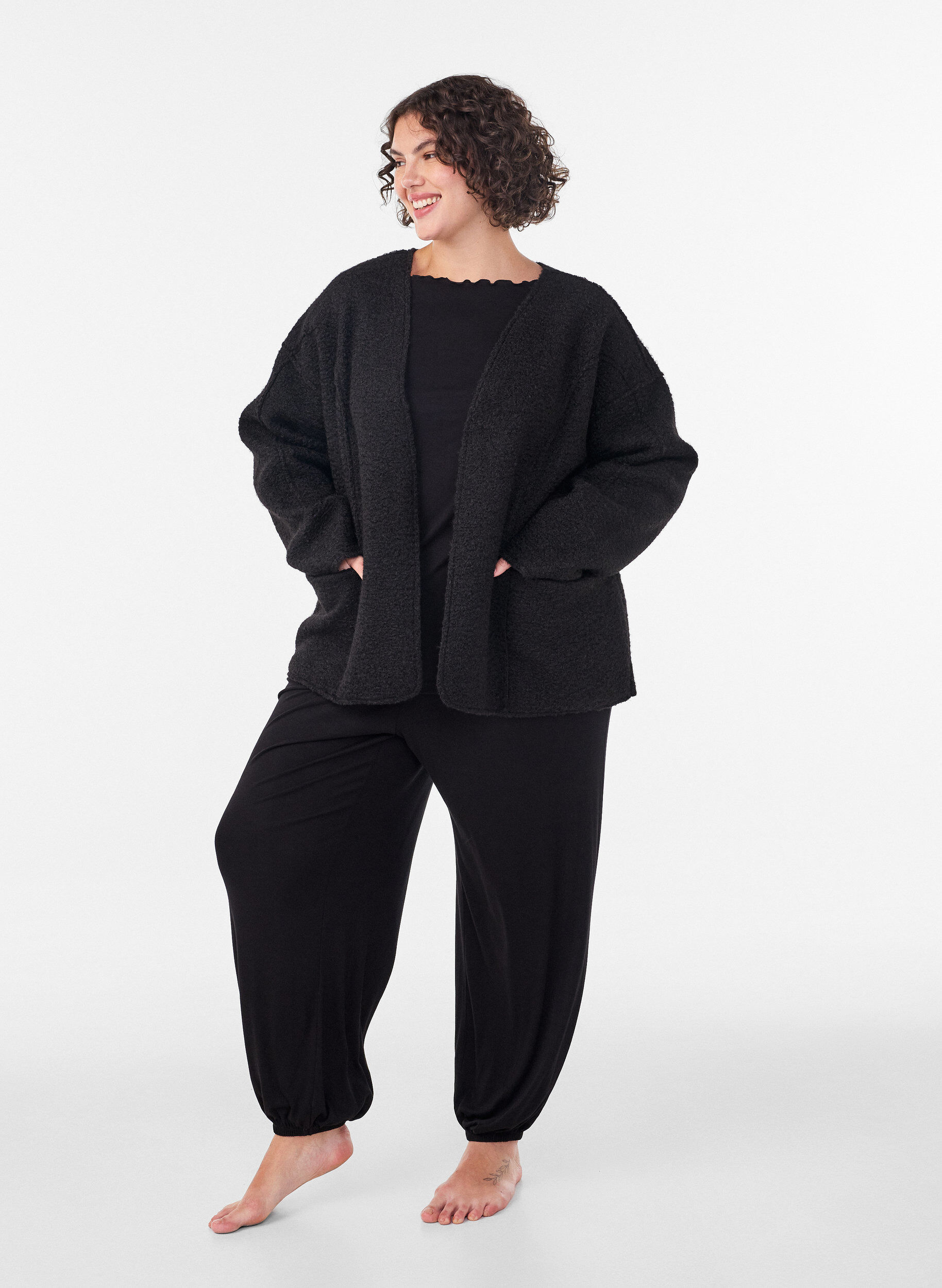 ZizziLoose fit cardigan med lommer, Svart, Model image number 1