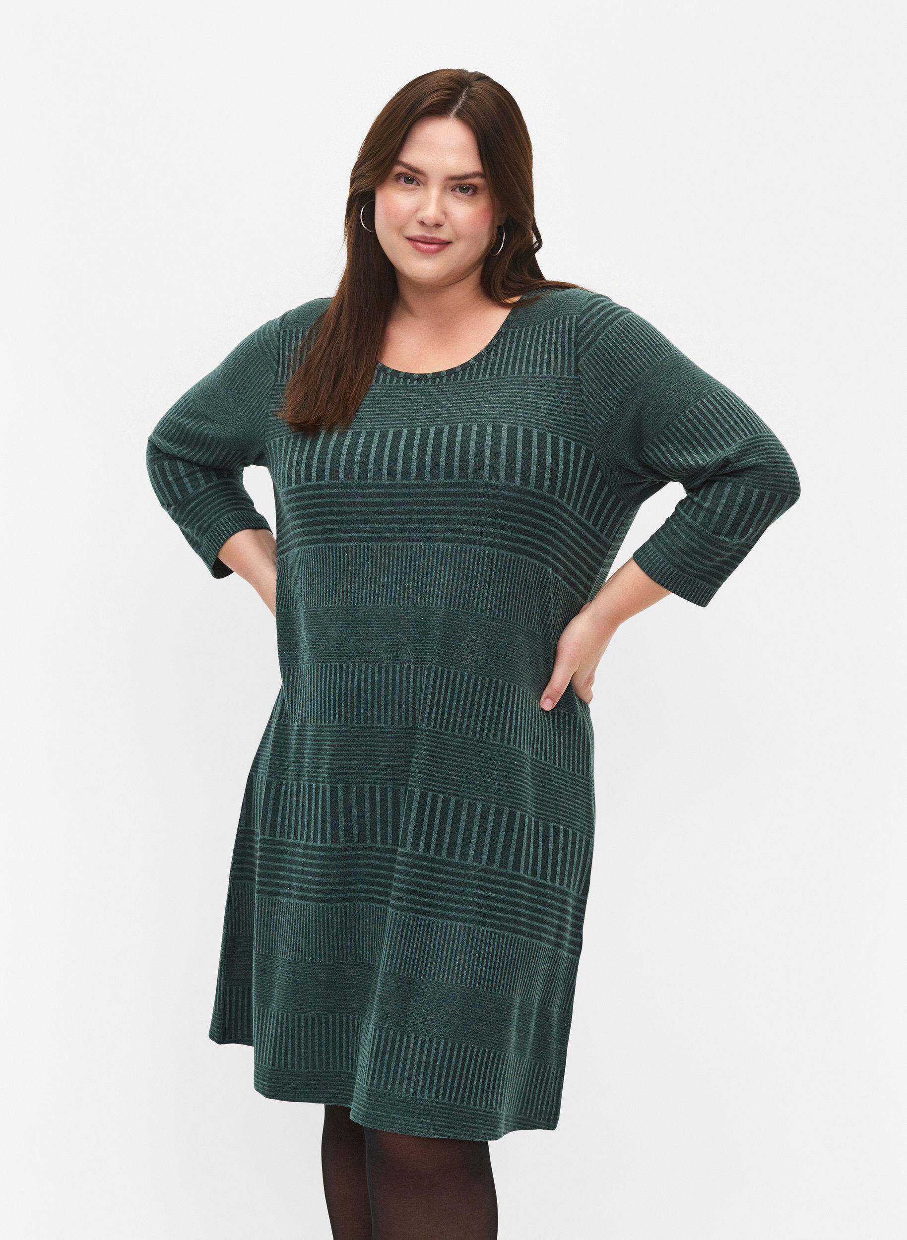 Zizzi Kjole med 3/4-lange ermer og stripem&oslash;nster, Scarab Melange, Model image number 0