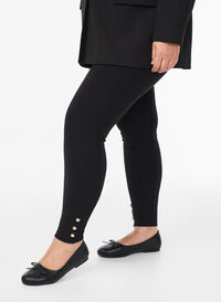 Leggings med knapper på bunnen, Svart Leggings med knapper på bunnen, Svart, Model