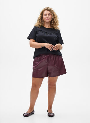 Zizzi T-skjorte i 100% organisk bomull med perlefranser, Black, Model image number 2