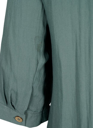 Bluse i viskose med knapper og V-hals, Balsam Green, Packshot image number 3