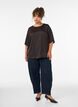 Satengbluse med albuelange ermer, Brun, Model image number 1