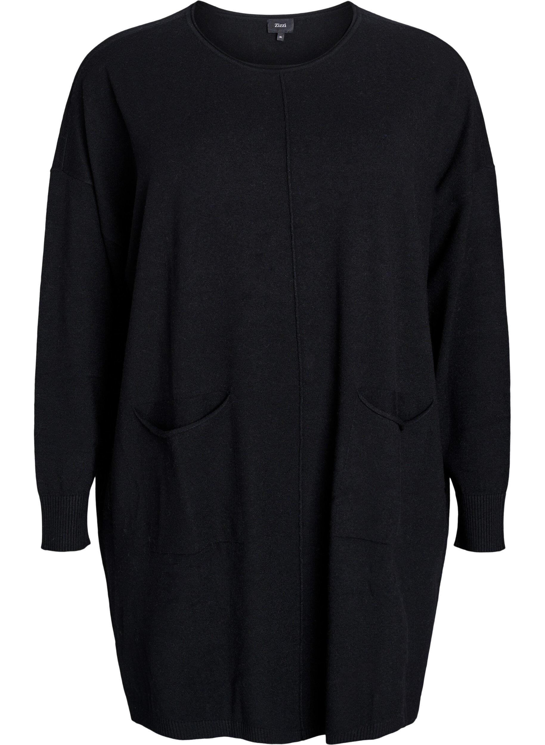 Kort strikkjole med midts&oslash;m og lommer