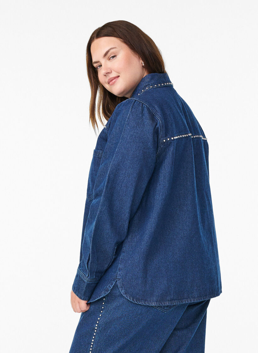 Denimskjorte med nagler, Blå, Model