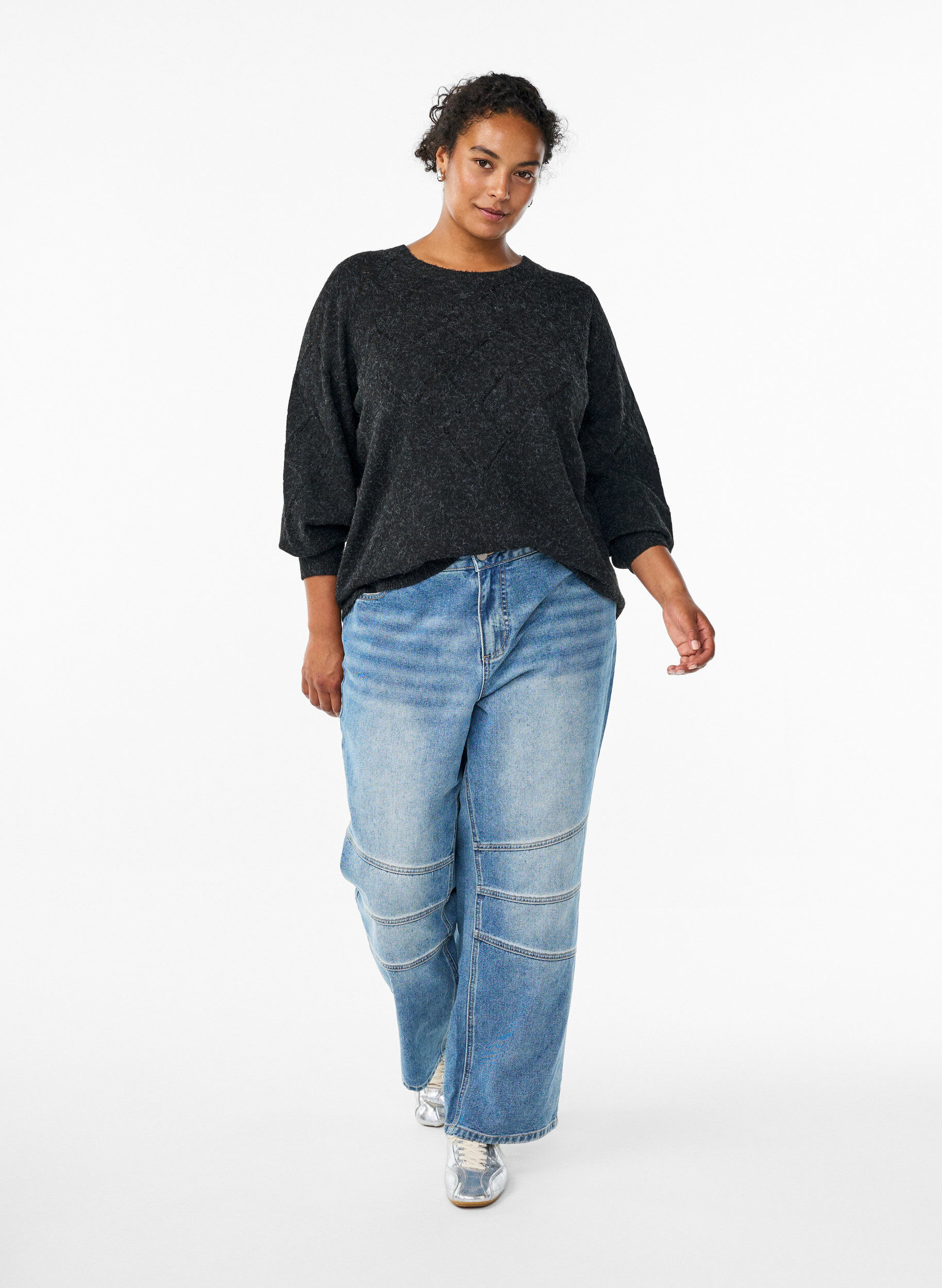 Zizzi Strikket topp med hullm&oslash;nster og ballongermer, Gr&aring;, Model image number 1