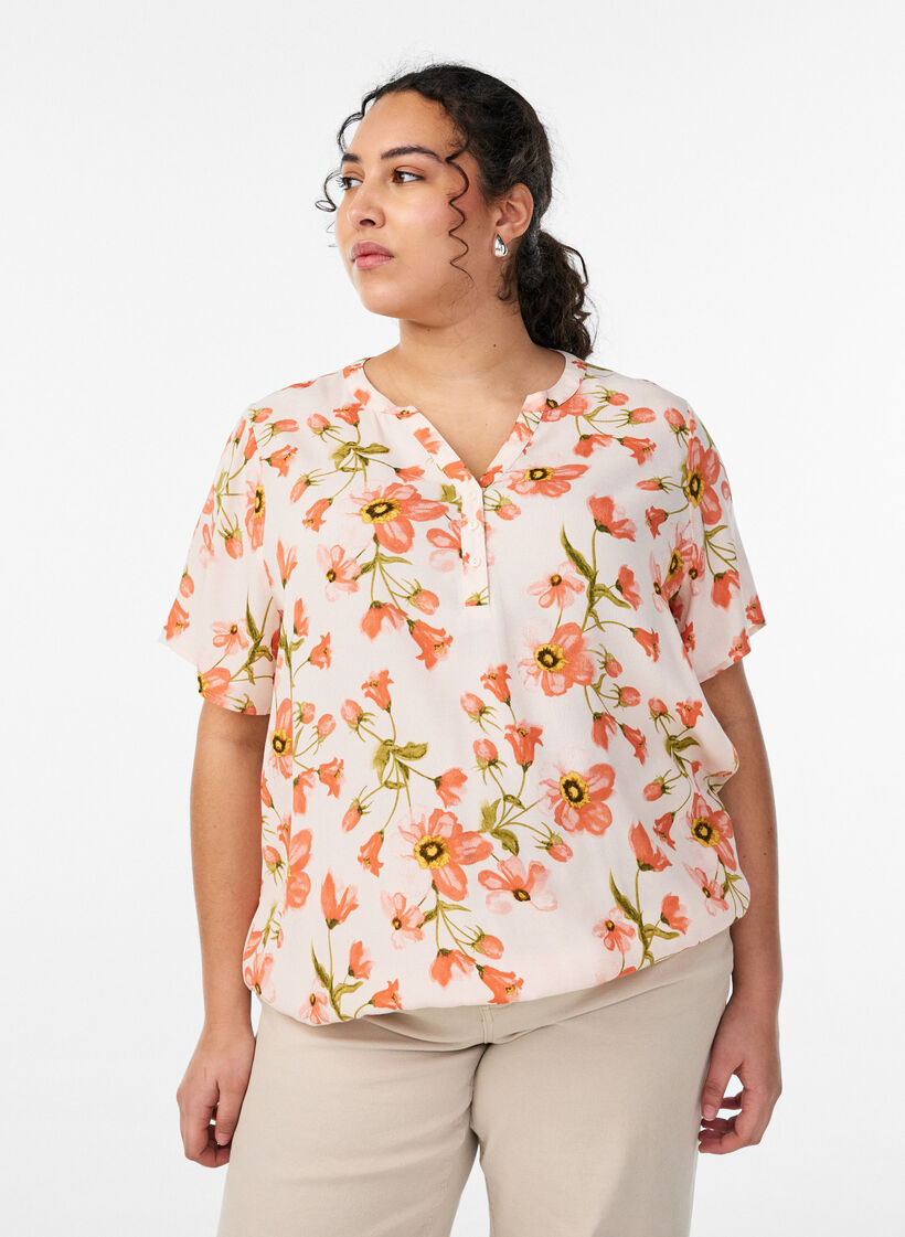 Viskosebluse med blomsterprint og korte ermer, Vanilla, Model image number 0
