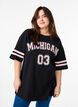 Sporty oversized college T-skjorte, Svart, Model image number 0