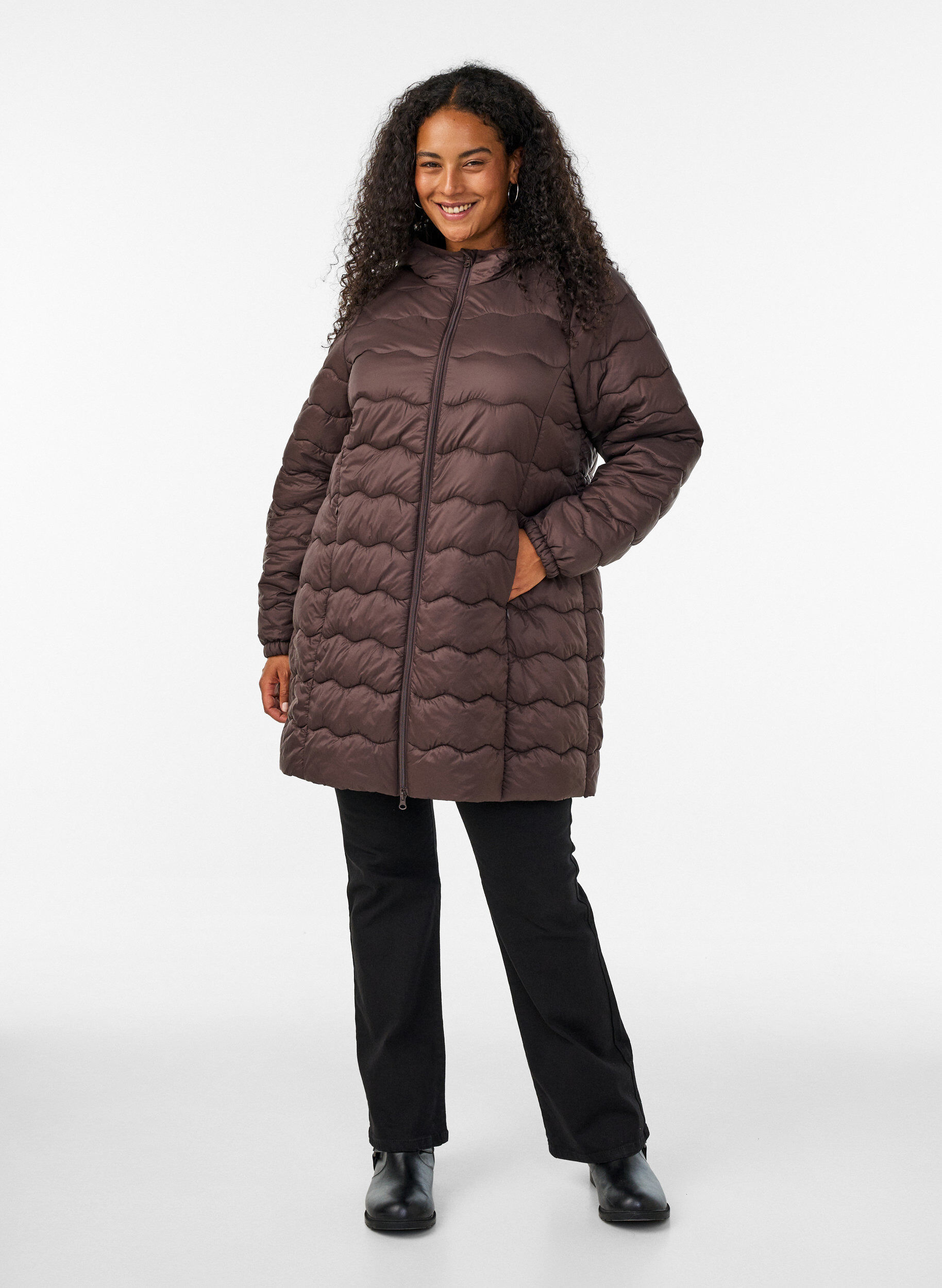 ZizziQuiltet jakke, Brun, Model image number 1