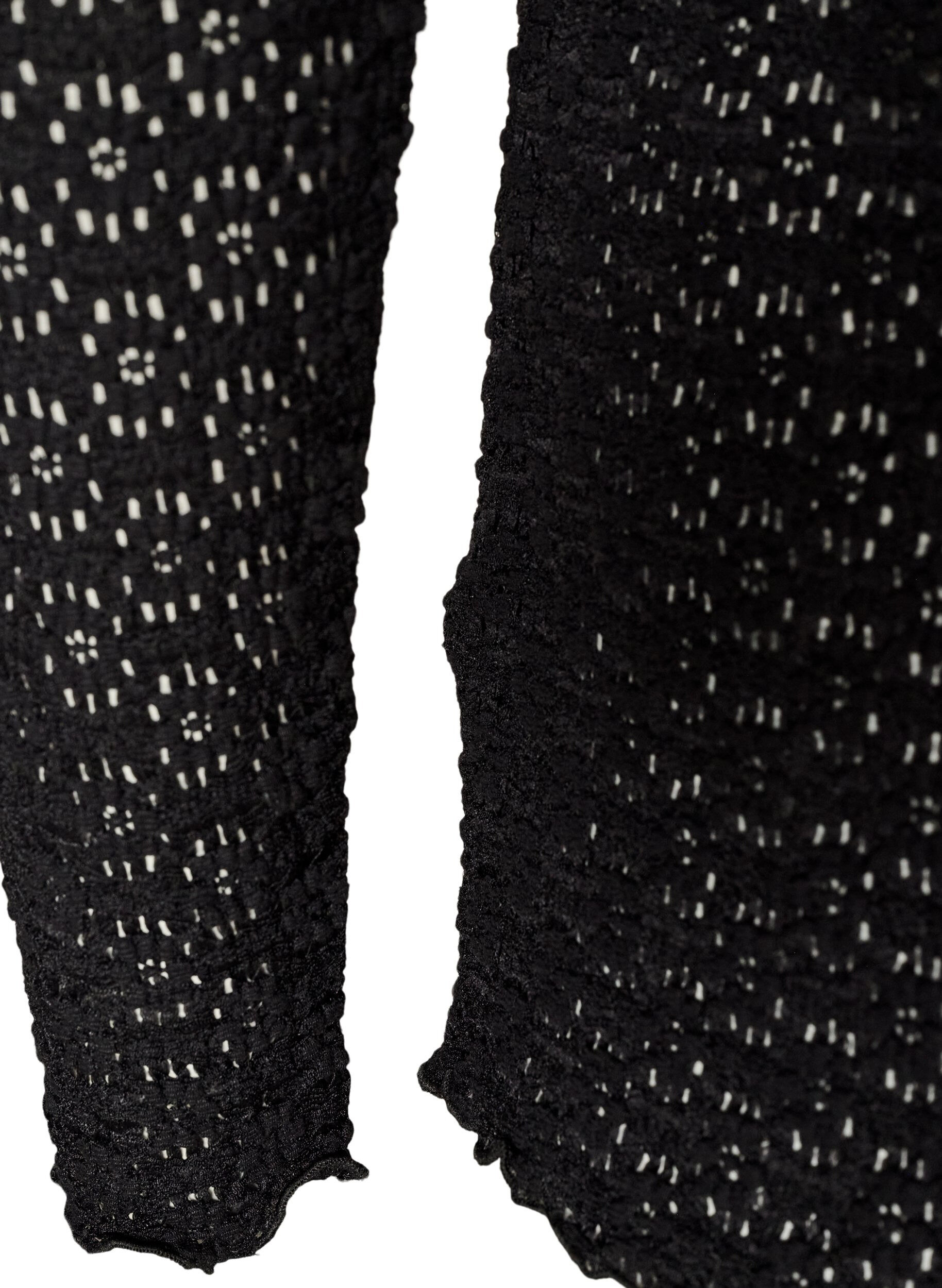 ZizziBluse med hullm&oslash;nster og lange ermer, Svart, Packshot image number 3