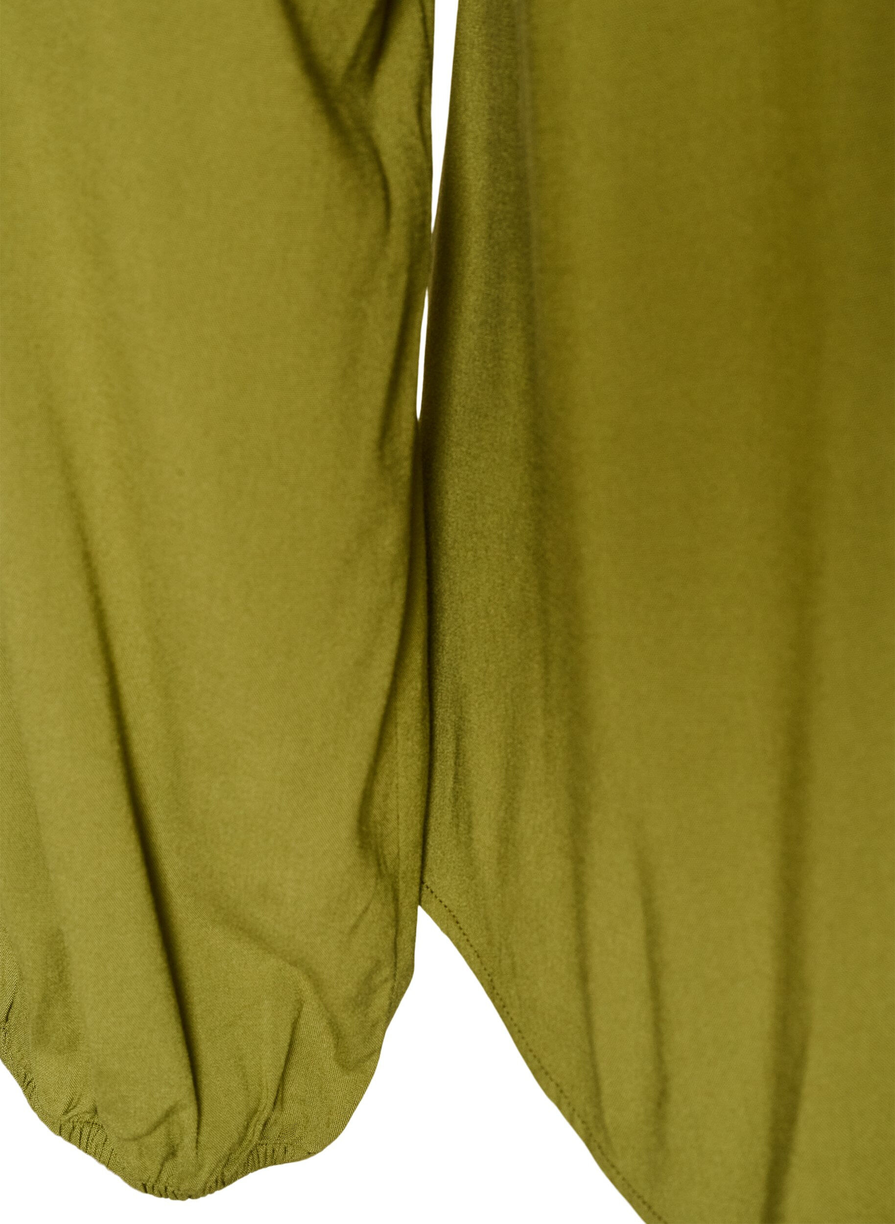 ZizziViskosebluse med V-hals og lange ermer, Gr&oslash;nn, Packshot image number 3