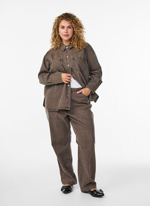 Zizzi Jeans med straight fit i farget denim, Brown Denim, Model image number 0