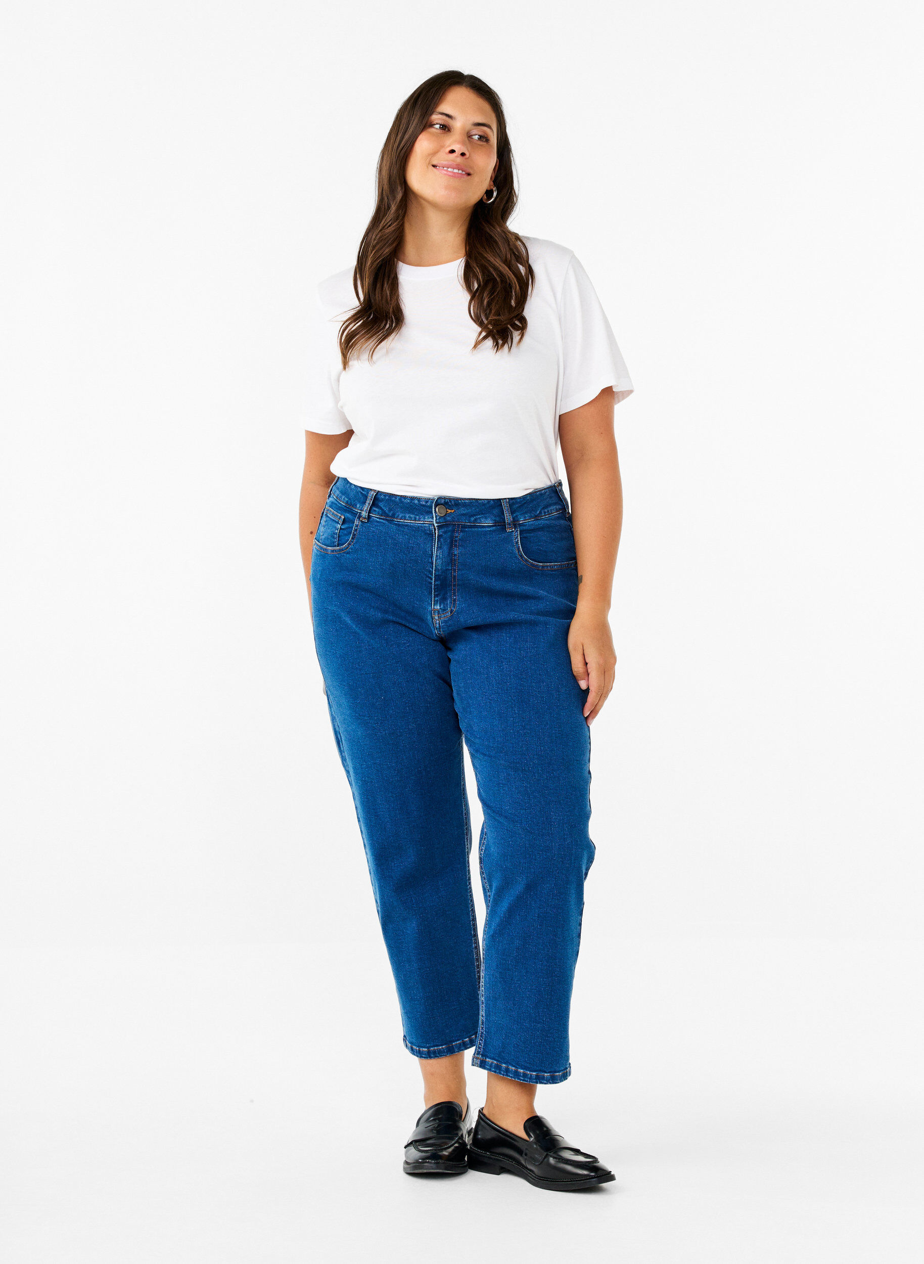 Zizzi Cropped Vera jeans med rett passform, Blue Denim, Model image number 0
