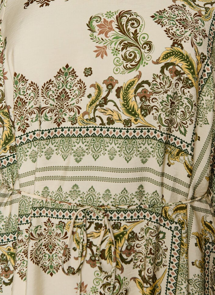 M&oslash;nstret midikjole i viskose med knytebelte, Gr&oslash;nn, Packshot