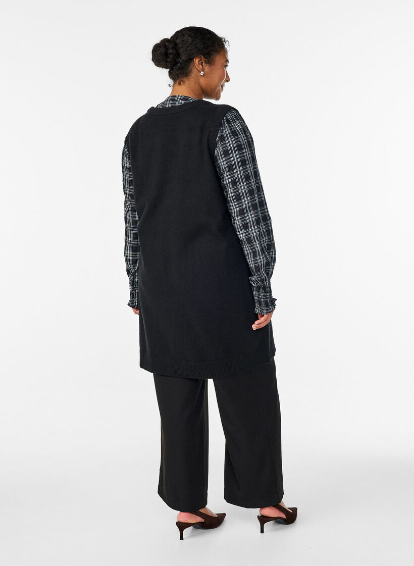 Kort ermel&oslash;s strikkekjole, Svart, Model image number 2