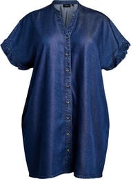 Kjole i denim-uttrykk med knappelukking og volangermer, Bl&aring;