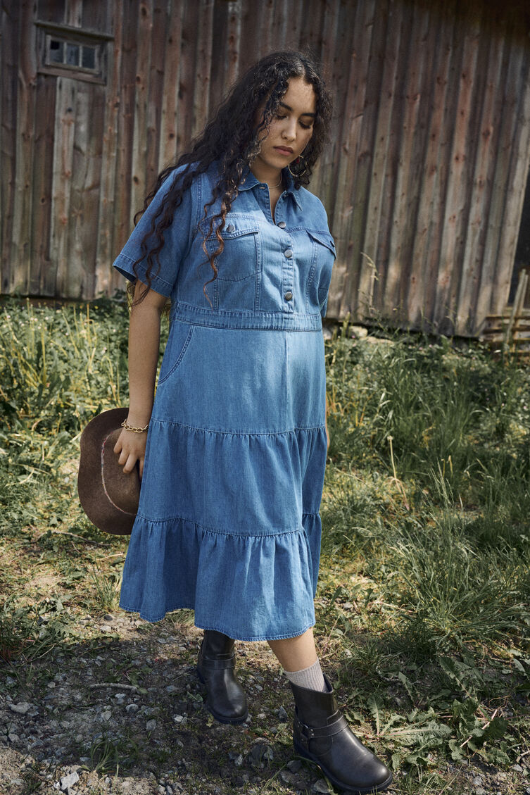 Midikjole i denim, , Model