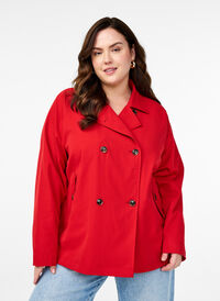 Kort trenchcoat med lommer, Rød Kort trenchcoat med lommer, Rød, Model
