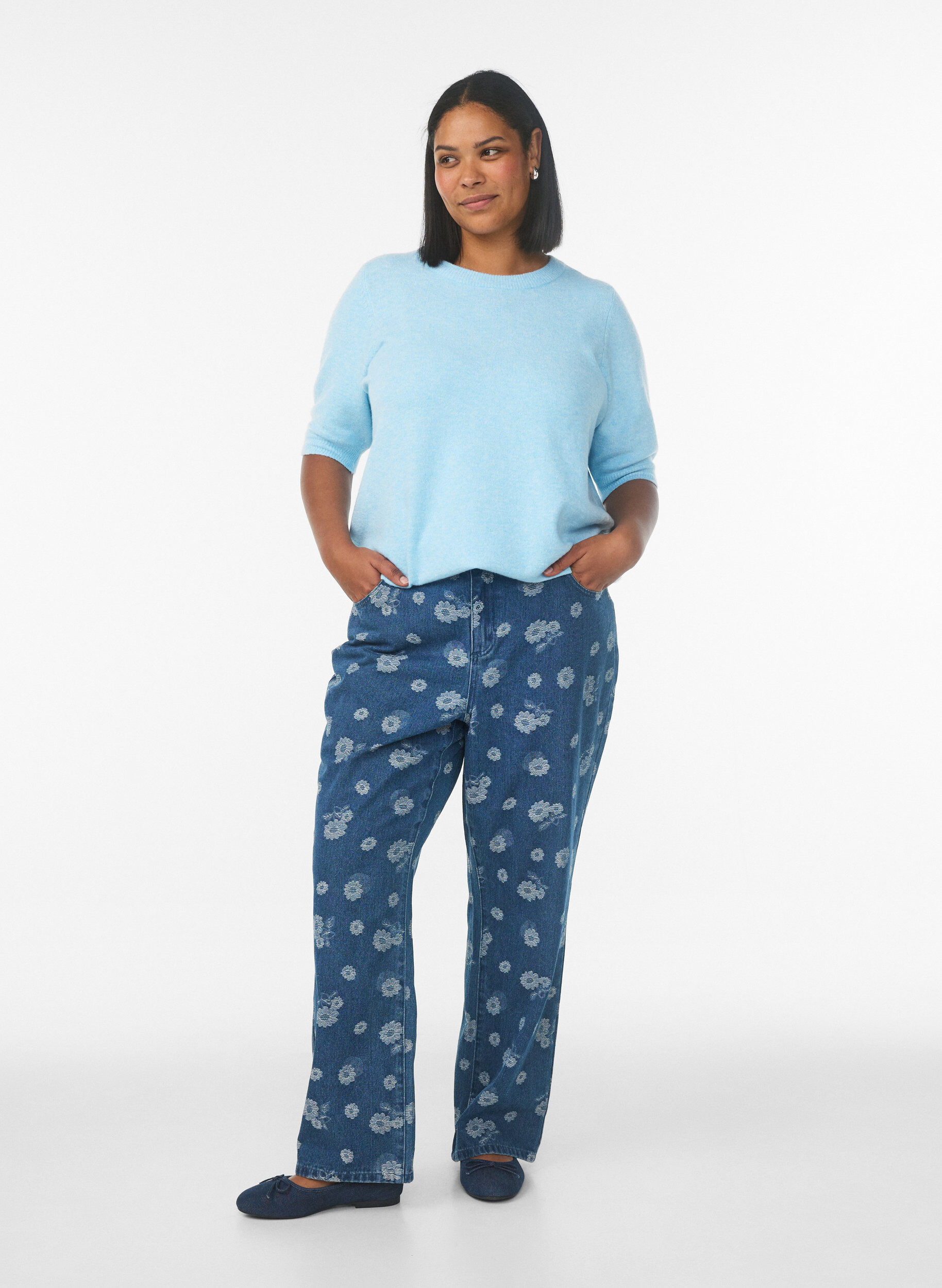 Zizzi Strikkebluse med korte ermer, Bl&aring;, Model image number 1