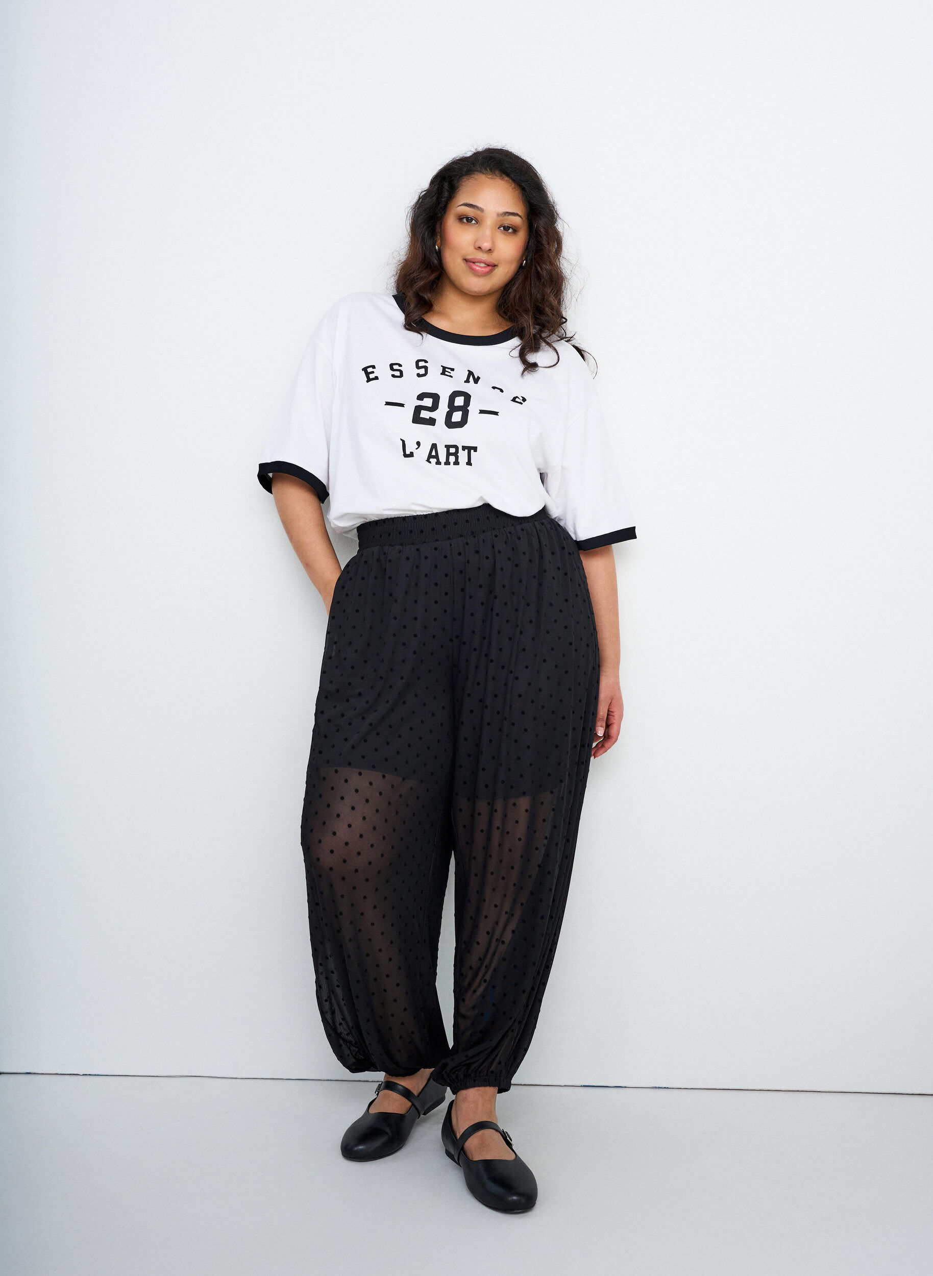 Bomulls T-skjorte med teksttrykk og boxy fit