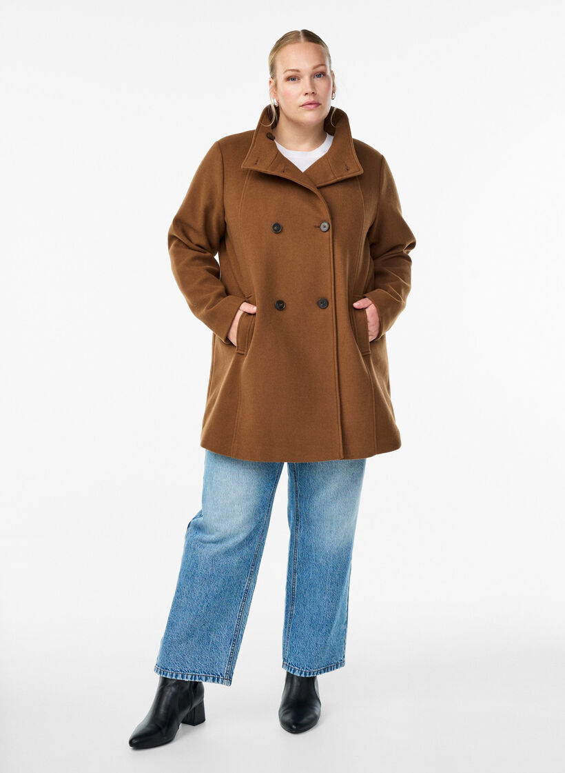 Kort k&aring;pe med A-linjesnitt, Brun, Model image number 1