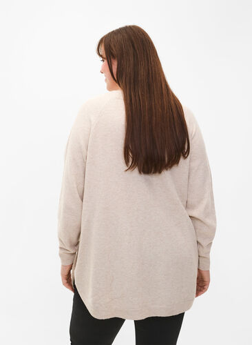 Strikket genser i melange med perleknapper på sidene	, Pumice Stone Mel., Model image number 1