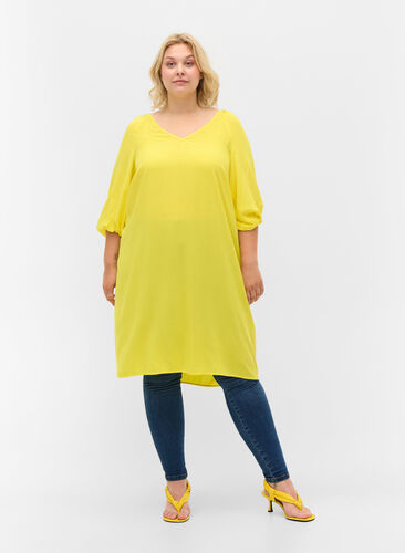 Kjole i viskose med V-hals, Blazing Yellow, Model image number 2