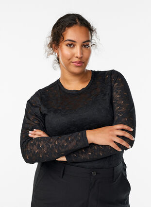 Zizzi Bluse med blonder, rund hals og slim fit, Svart, Model image number 0