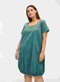 Kortermet kjole i bomull, Sea Pine, Model