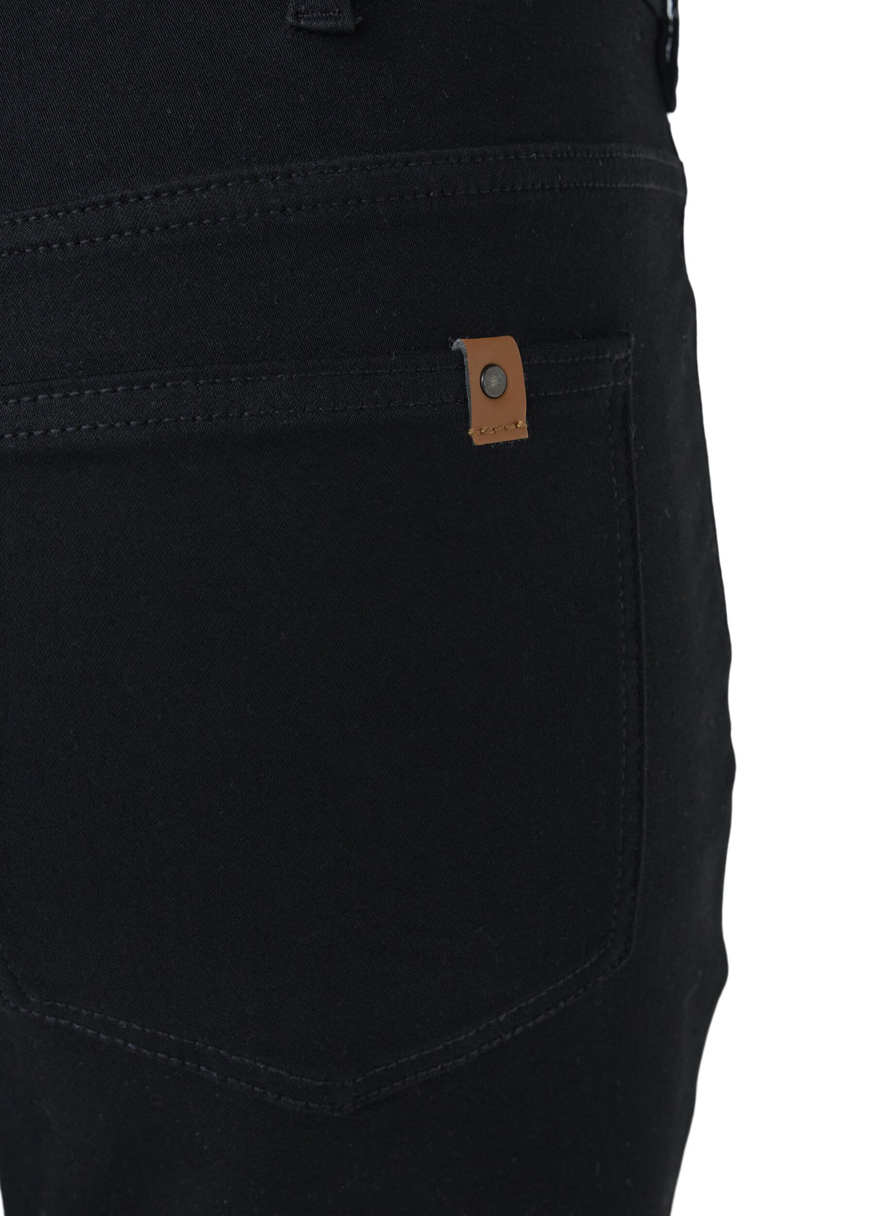 Zizzi Amy-jeans med h&oslash;yt liv og knappelukking, Black, Packshot image number 2