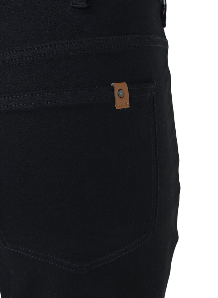 Amy-jeans med høyt liv og knappelukking, Black, Packshot image number 2