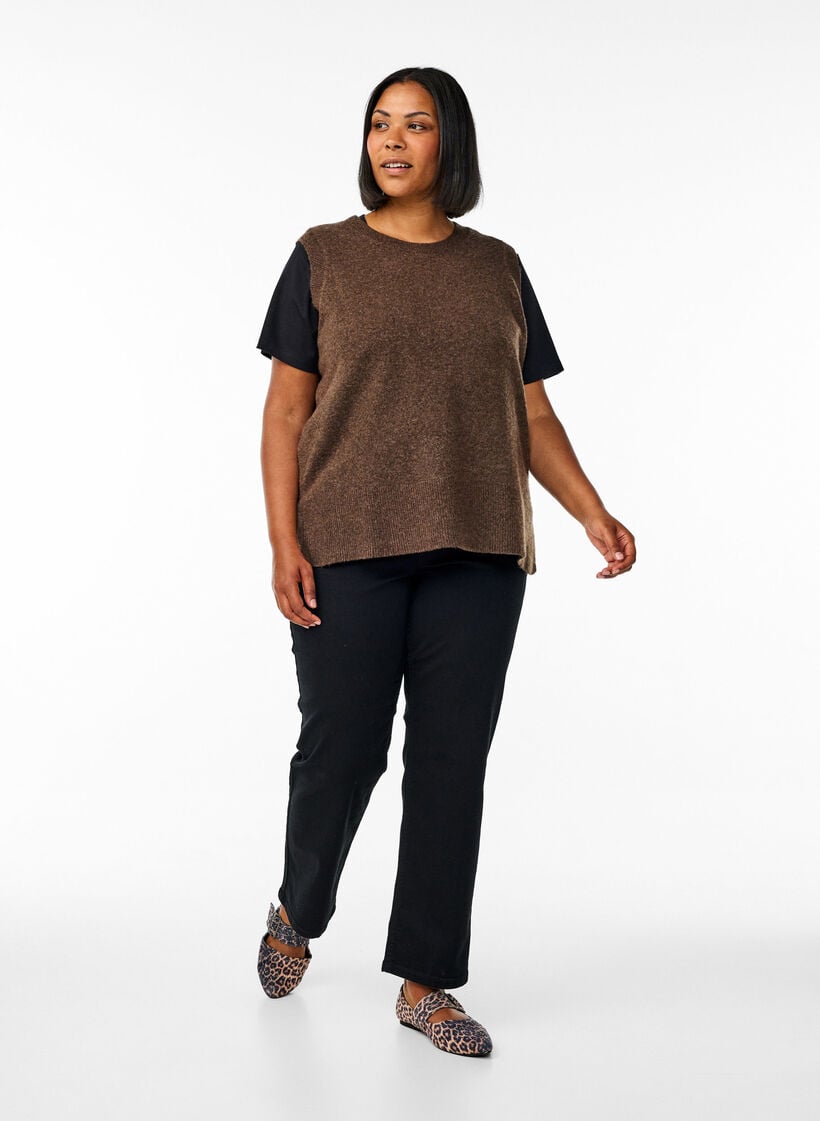 Strikket vest med ribbestrikkede kanter, Gr&oslash;nn, Model image number 1
