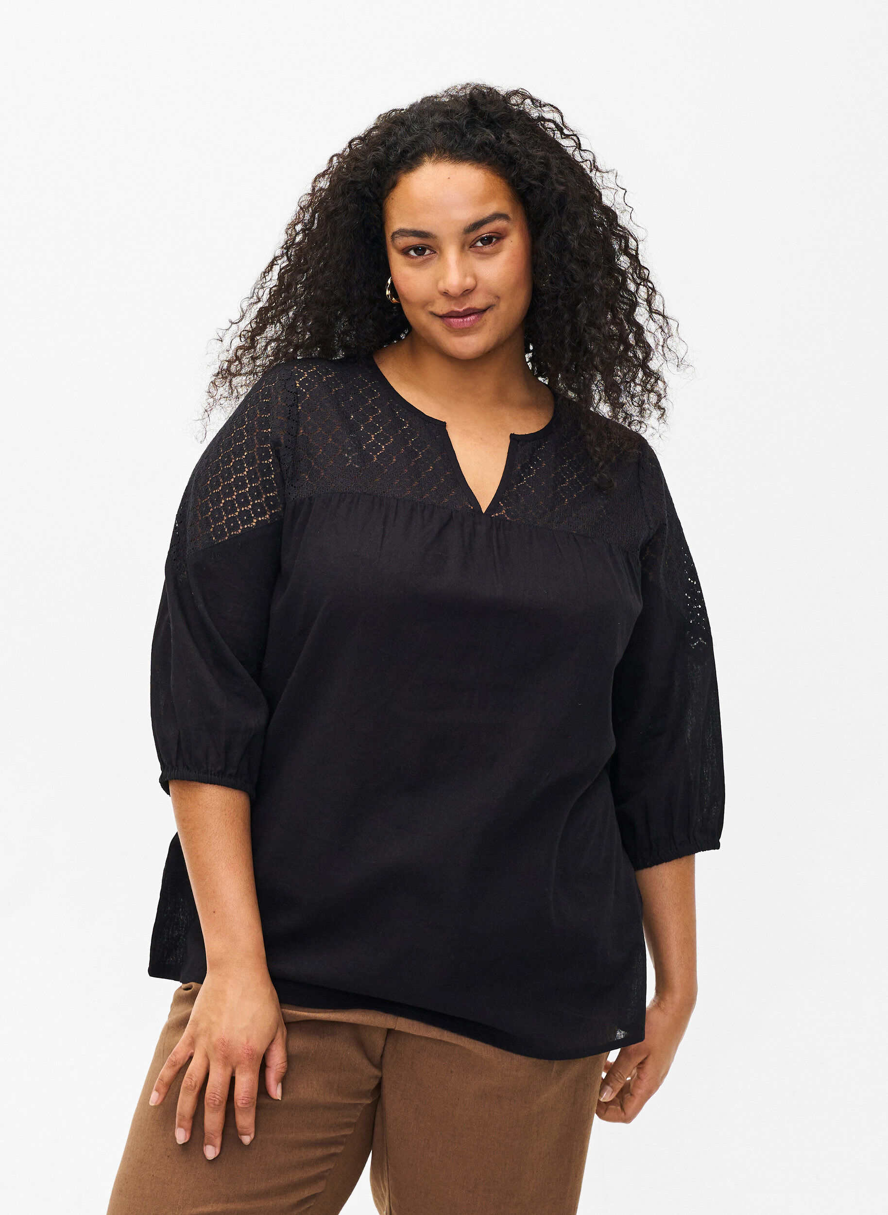 Zizzi Bluse i bomullsblanding med lin og heklede detaljer, Black, Model image number 0