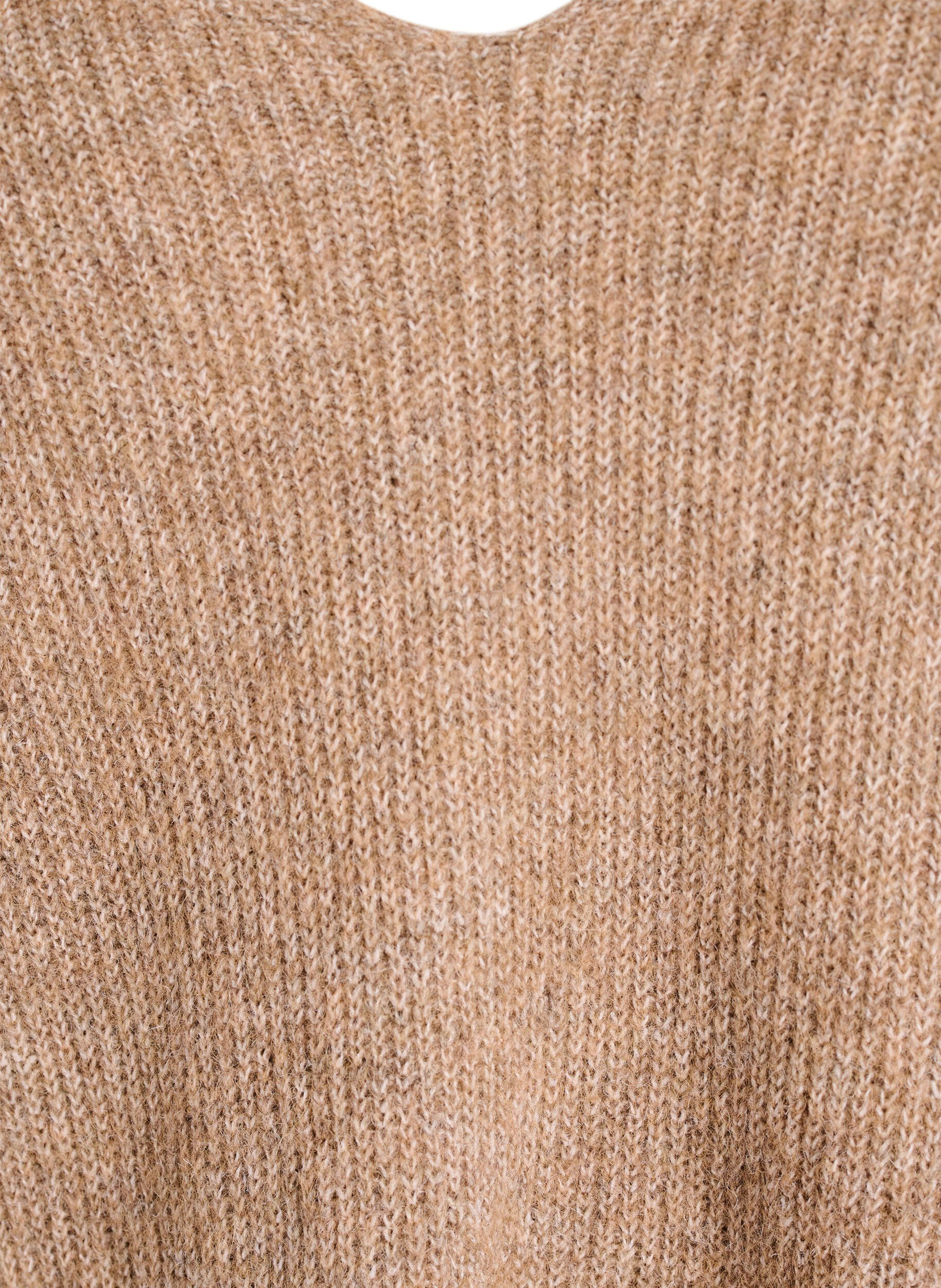 Zizzi Strikkebluse med V-hals og raglanermer, Brun, Packshot image number 2