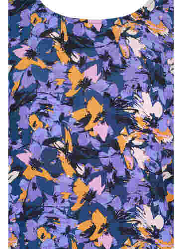 Blomstrete bluse i viskose med smock, Purple Flower AOP, Packshot image number 2