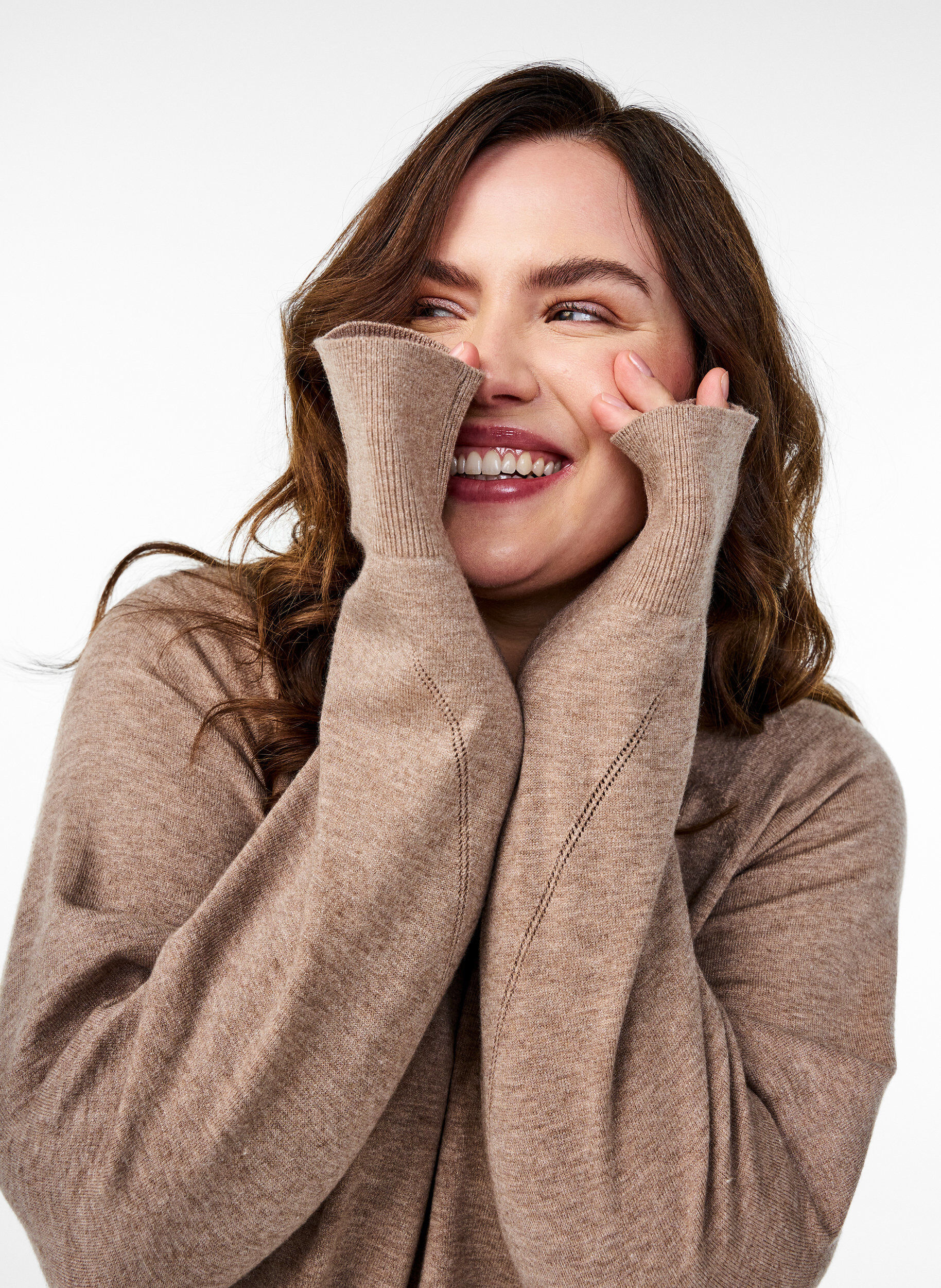 Zizzi Strikkebluse med rund hals og strikket m&oslash;nster, Brun, Image image number 0