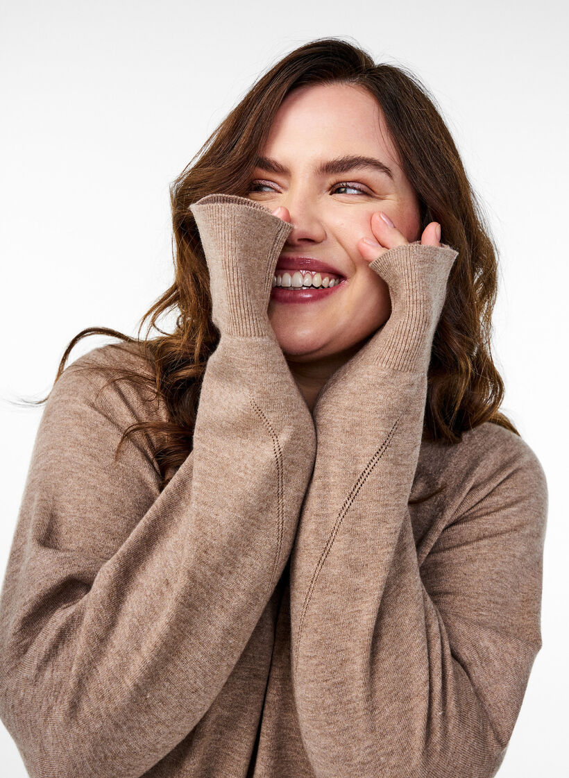 Strikket bluse med rund hals og strikket mønster, Brun, Image image number 0