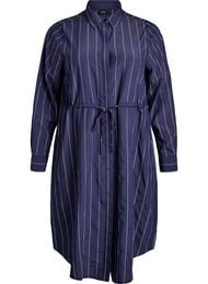 Lang skjorte med nålestriper og et knytebelte, Blå