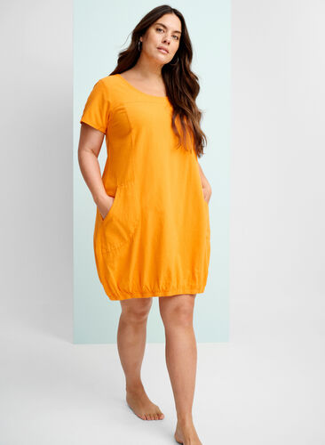 Kortermet kjole i bomull, Orange Tiger, Image image number 0