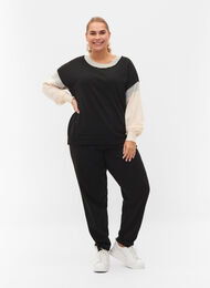 Strikkebukser med colorblock, Black Comb, Model