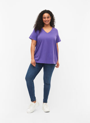 Kortermet T-skjorte med V-hals, Ultra Violet, Model image number 2