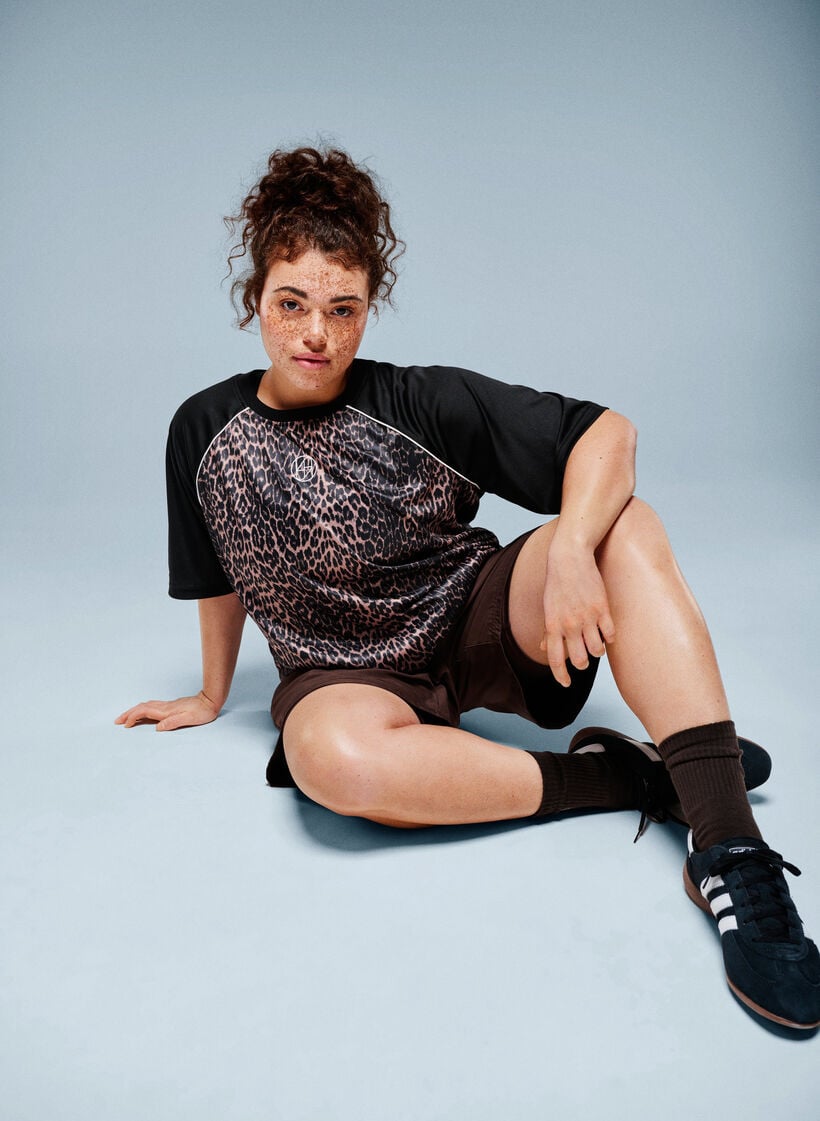 Treningsshorts med innershorts og en lomme til telefonen, Brun, Image image number 0