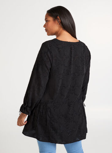 Zizzi Løs tunika med v-hals, Black, Model image number 1