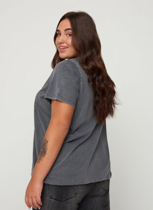 T-skjorte i bomull med nagler og smock, Grey Wash, Model image number 1