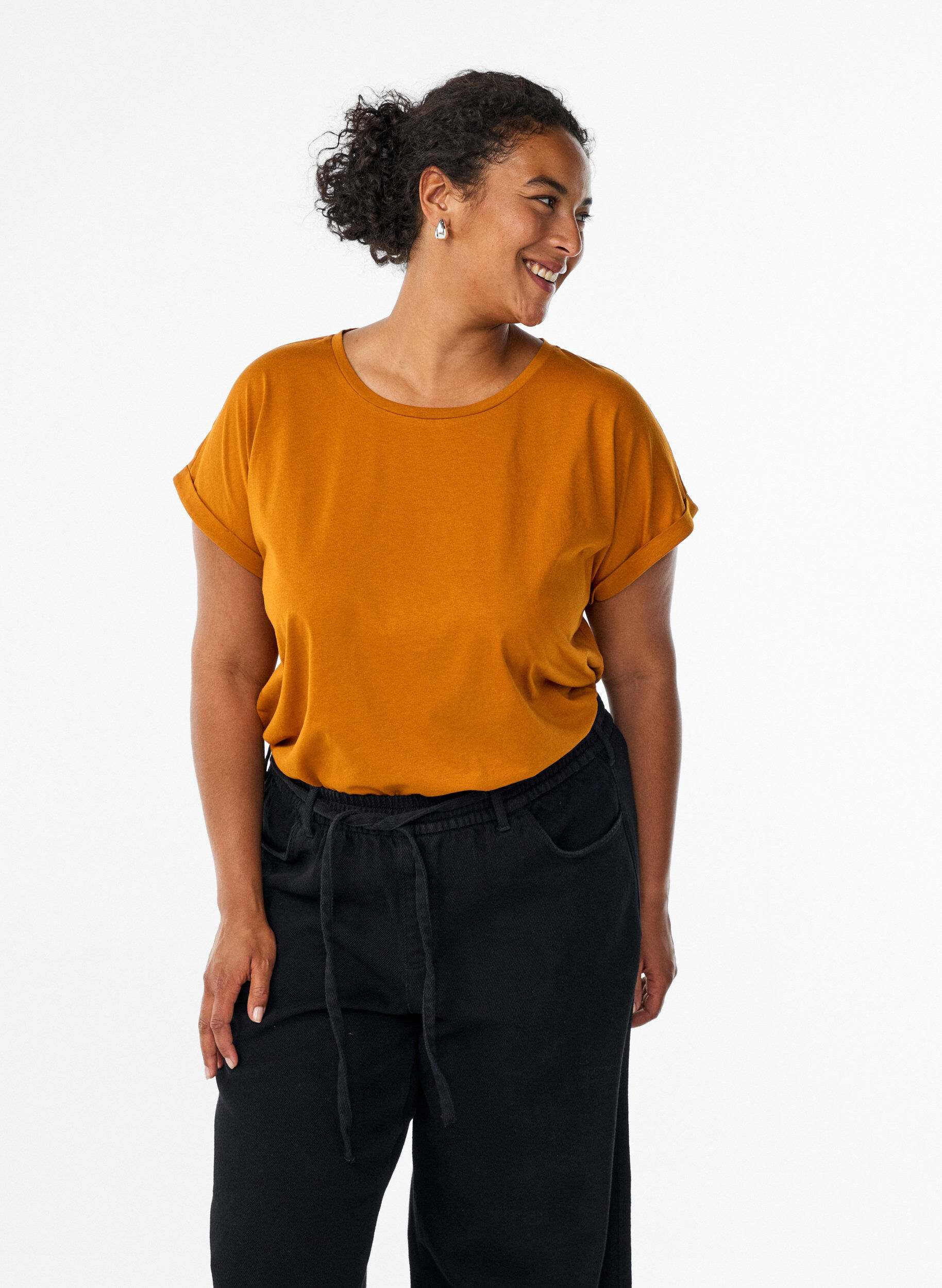 ZizziKortermet T-skjorte i bomullsblanding, Orange, Model image number 0