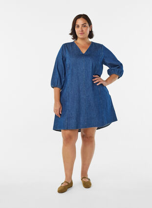 Zizzi Kort denimkjole med 3/4-lange ermer, Blue Denim, Model image number 2