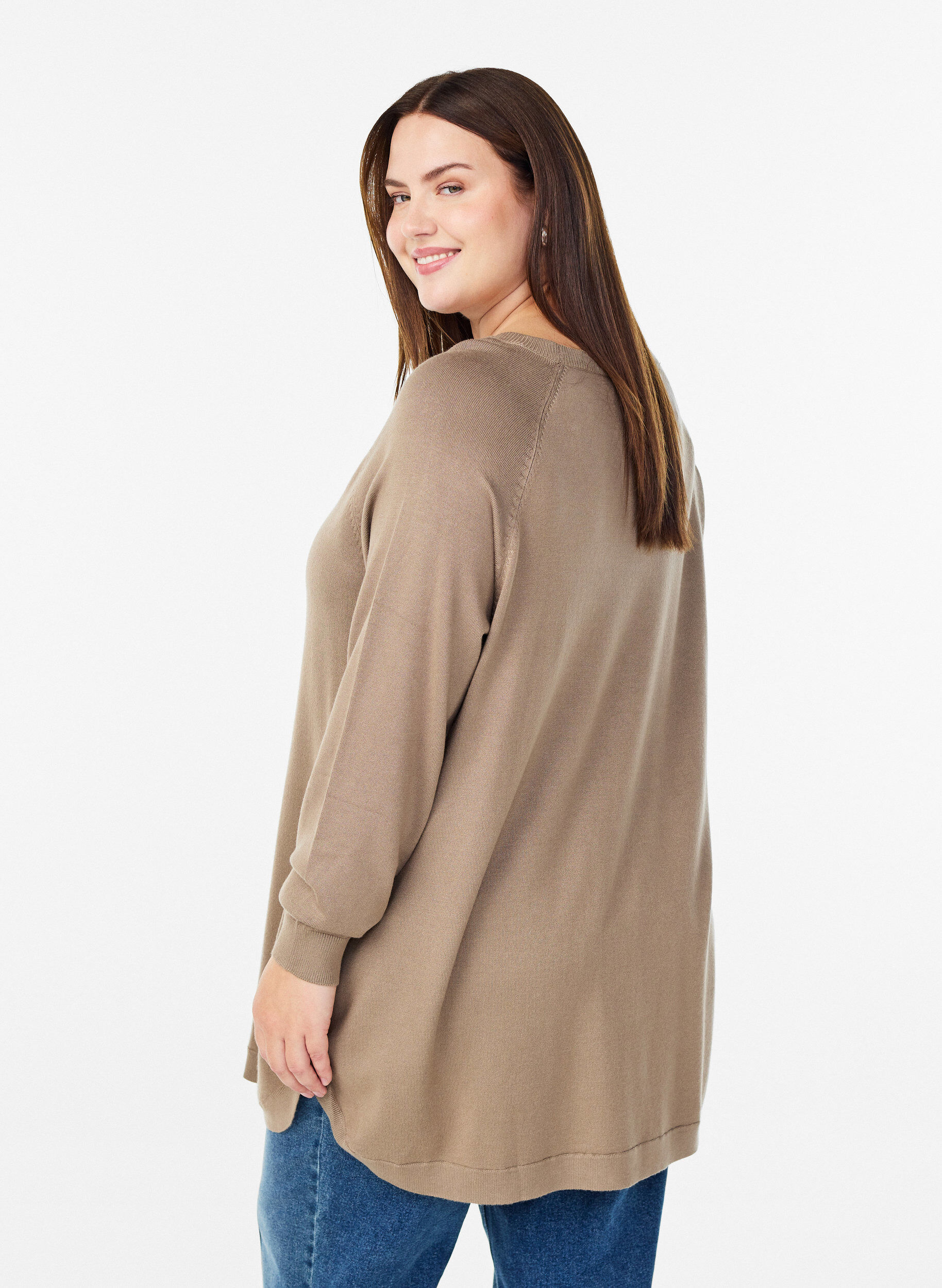 Zizzi Strikkebluse med knapper i sidene, Beige, Model image number 2